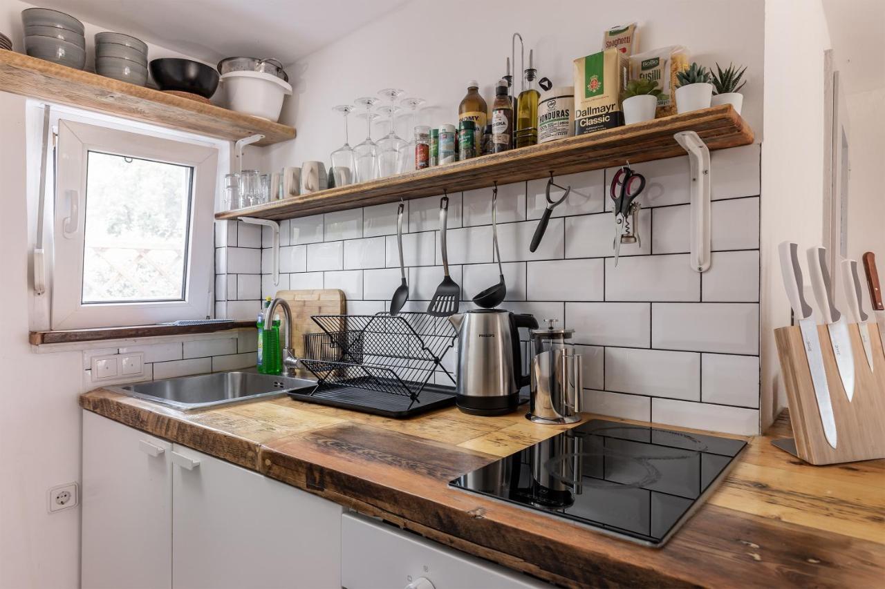 Gemutliches Tinyhouse Bungalow Mit Kamin & Sauna Am See Йоахімсталь Екстер'єр фото