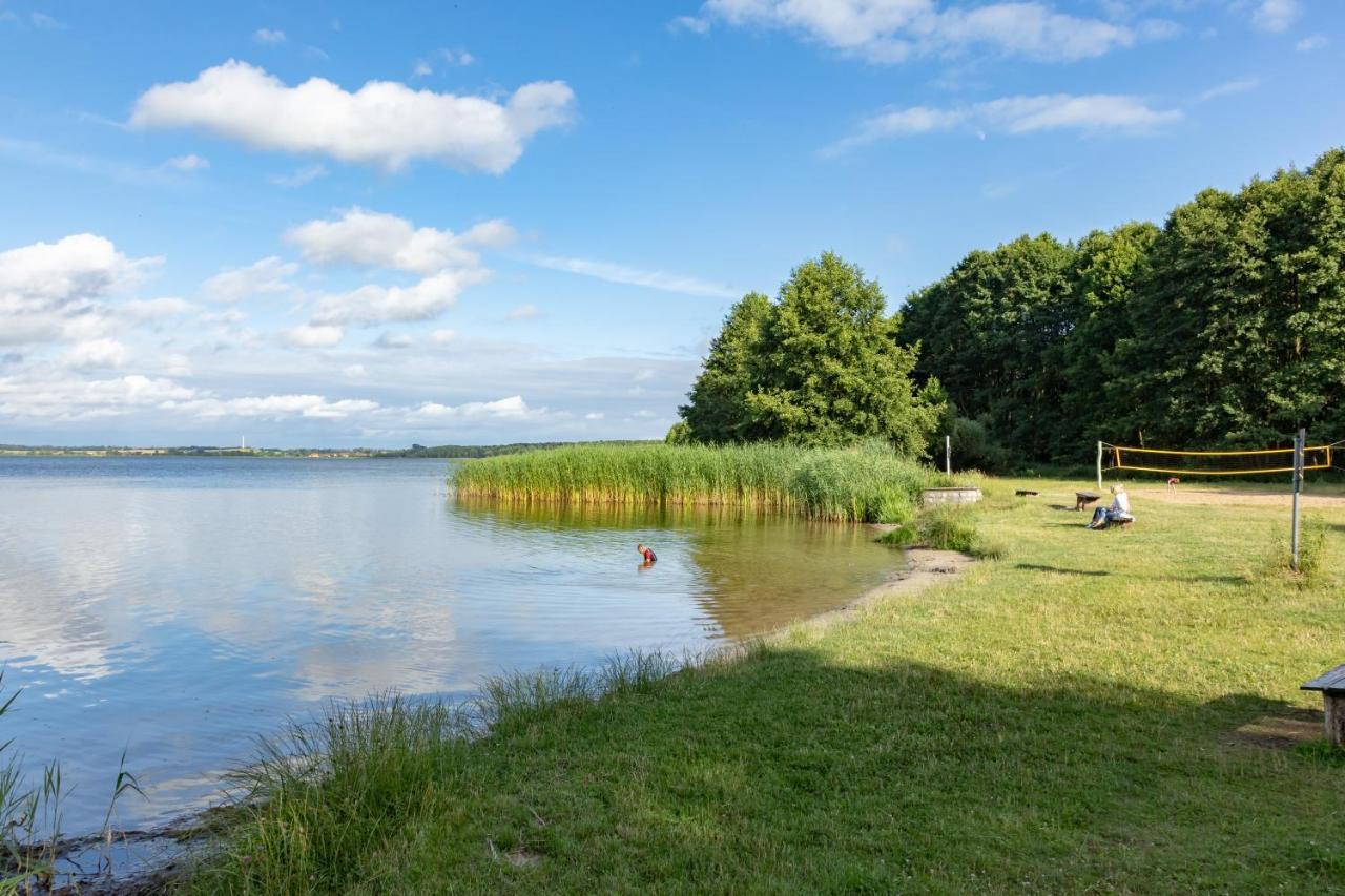 Gemutliches Tinyhouse Bungalow Mit Kamin & Sauna Am See Йоахімсталь Екстер'єр фото